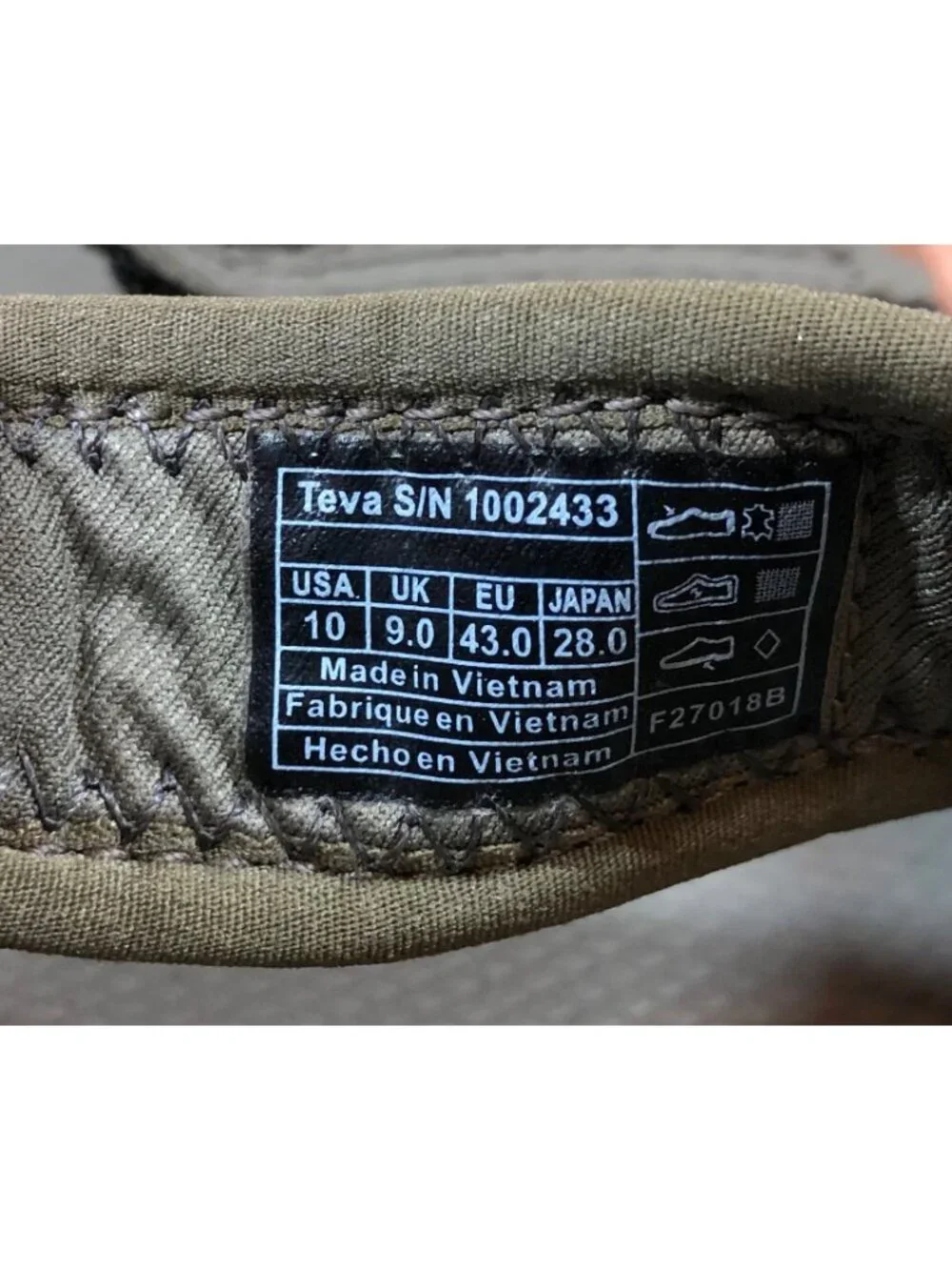 Teva Mens 10 / 43 Hudson Taupe Suede Sport Outdoor Hiking Sandals